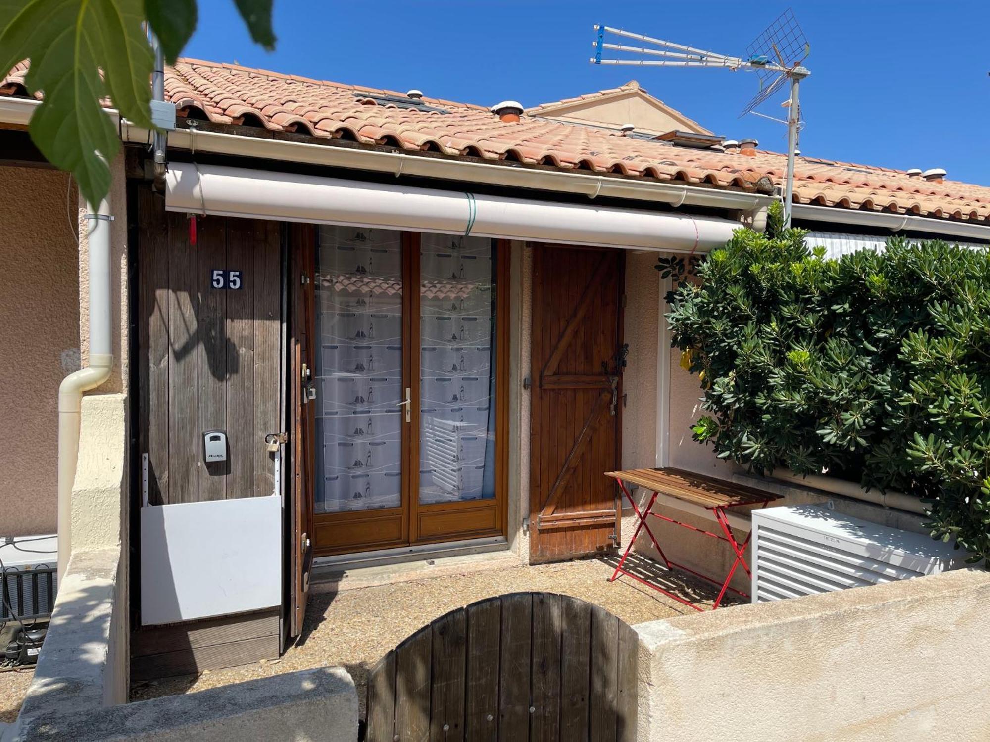 Maisonnette Rdc + Mezzanine Au Bord De L'Etang Leucate Exterior foto